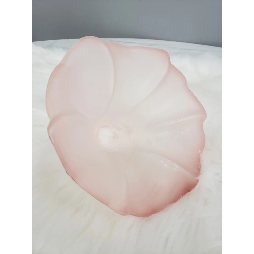 1980s Pink Calla Lilly Hollywood Regency Plastic‎ Lamp Shade Replacement Flower